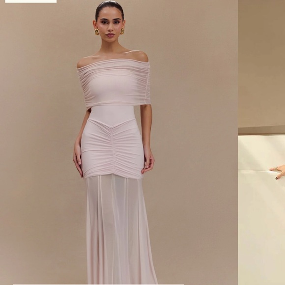 Meshki Dresses & Skirts - Meshki Caspian Blush Off-Shoulder Ruched Maxi Dress XS